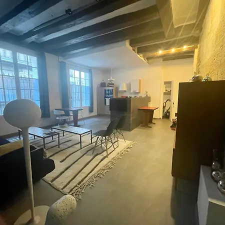 Quartier Historique Calme Et Parking *