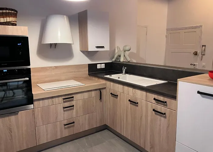 Quartier Historique Calme Et Parking *